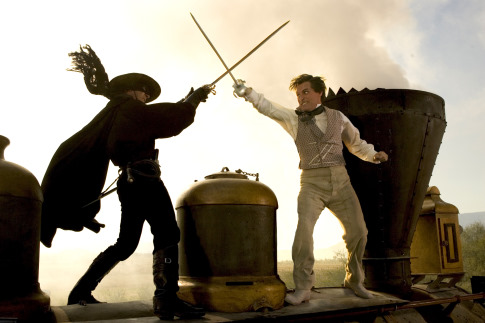 عکس فیلم سینمایی افسانه ی زورو The Legend Of The Zorro 2005 دوبله فارسی