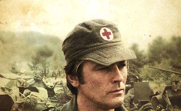 دانلود فیلم تنگنا The Medic دوبله فارسی Le toubib 1979 لینک مستقیم