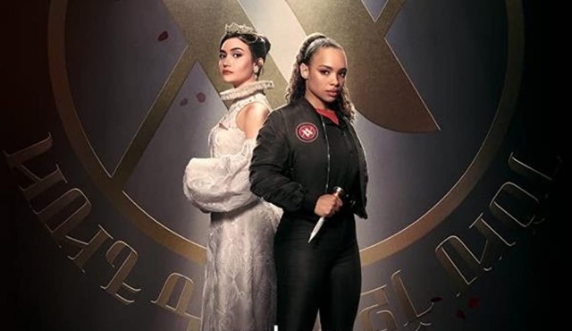 کاور سریال Vampire Academy 2022