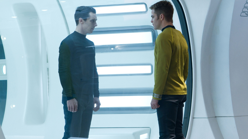 فیلم پیشتازان فضا: درون تاریکی Star Trek : Into Darkness 2013